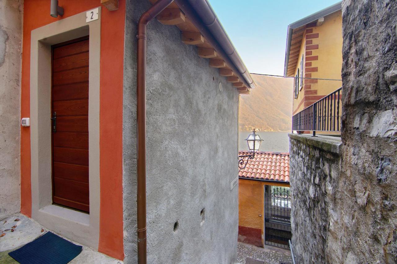 Fogazzaro Lake View Apartment Oria  Bagian luar foto